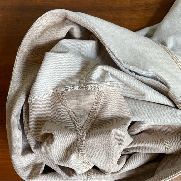 Outdoor Voices Tri-Tone Color block 7/8 Leggings M - Picture 8 of 9